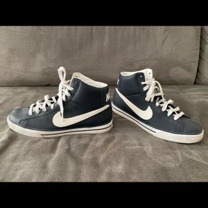 Classic Men’s Nike BRS High Top Leather Sneaker